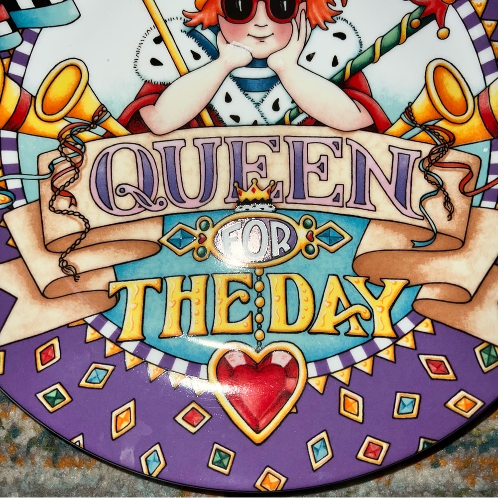 Mary Engelbreit 2001 “Queen For The Day” Plate. - Picture 8 of 8